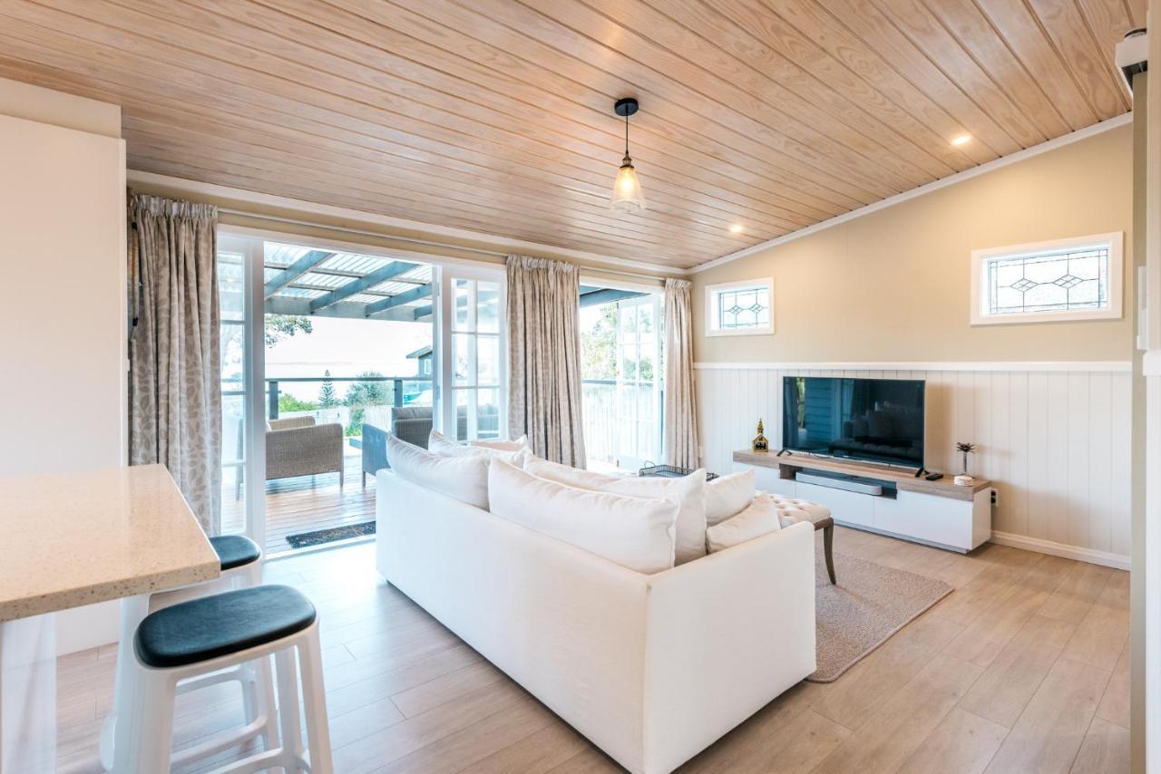 Pohutukawa Cottage, Waiheke Island Surfdale Buitenkant foto