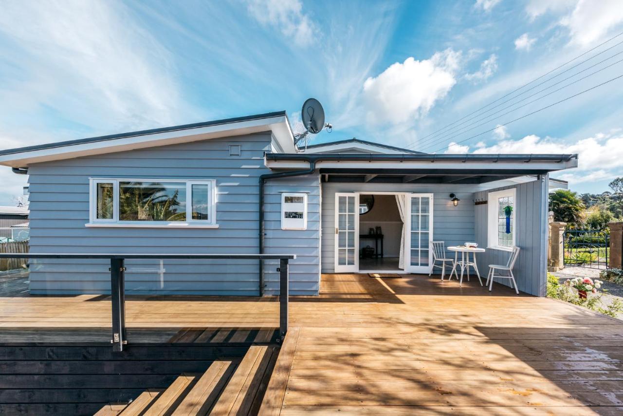 Pohutukawa Cottage, Waiheke Island Surfdale Buitenkant foto